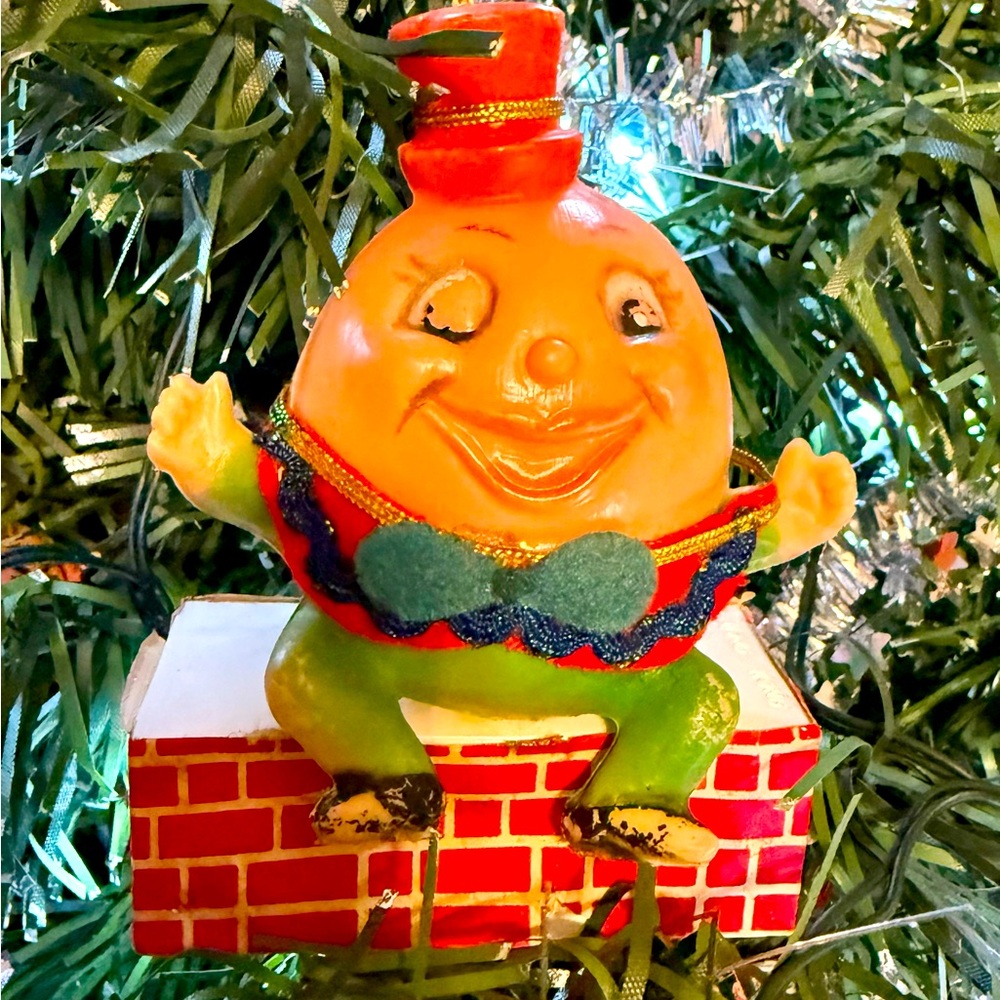 Vintage Humpty Dumpty Figural Christmas Ornament Nursery Rhyme Decor